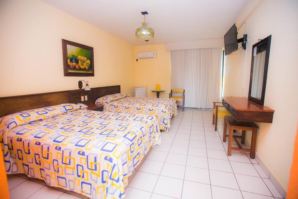 Hotel Estancia San Carlos Guayabitos Rincon de Guayabitos Esterno foto