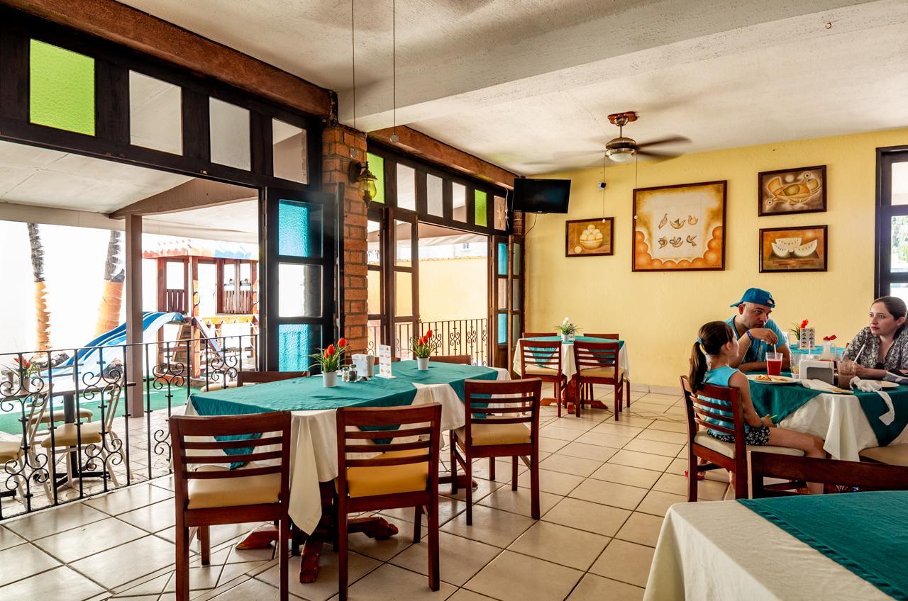 Hotel Estancia San Carlos Guayabitos Rincon de Guayabitos Esterno foto